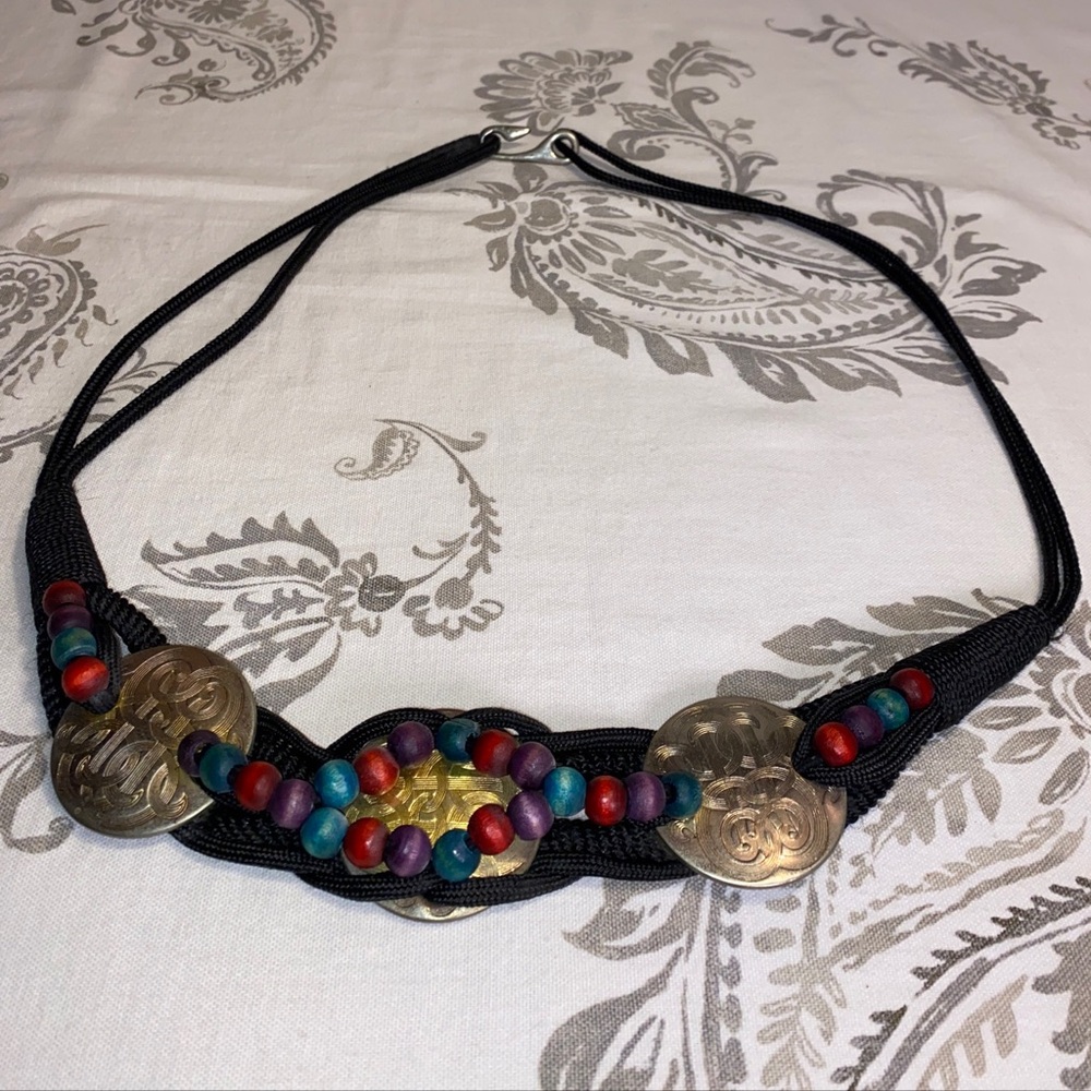 Vintage western Braided Belt With Buckle
80's - 90's Style Hook
Closure